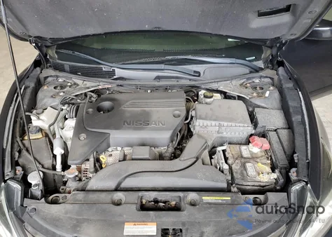 2016 Nissan Altima 2.5 из США, поврежденный, VIN 1N4AL3AP0GN361319